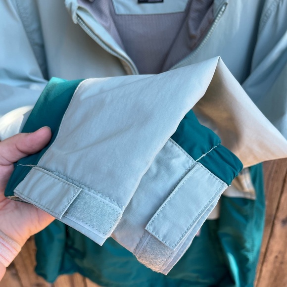 Carhartt Rain Defender, Womens XL, Shaded Spruce/Blue Surf Anorak Rain Jacket - Picture 5 of 10